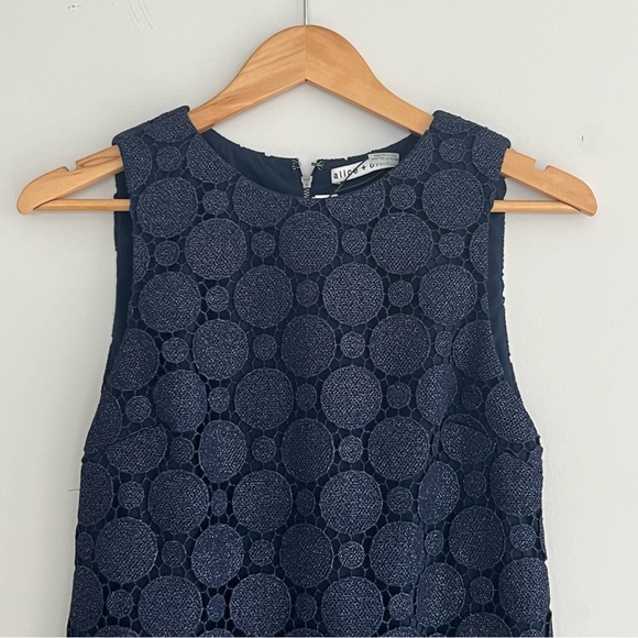 ALICE + OLIVIA Clyde Sapphire Glitter Lace A-Line Sleeveless Mini Dress Sz 4 NWT - Picture 3 of 16